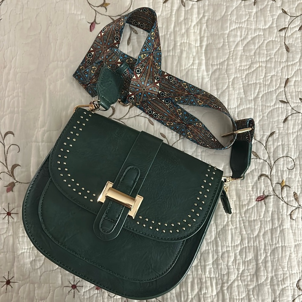 Green Crossbody Bag with Patterned Strap